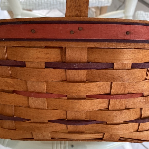 Longaberger Basket w/ insert, and liner - Picture 5 of 7